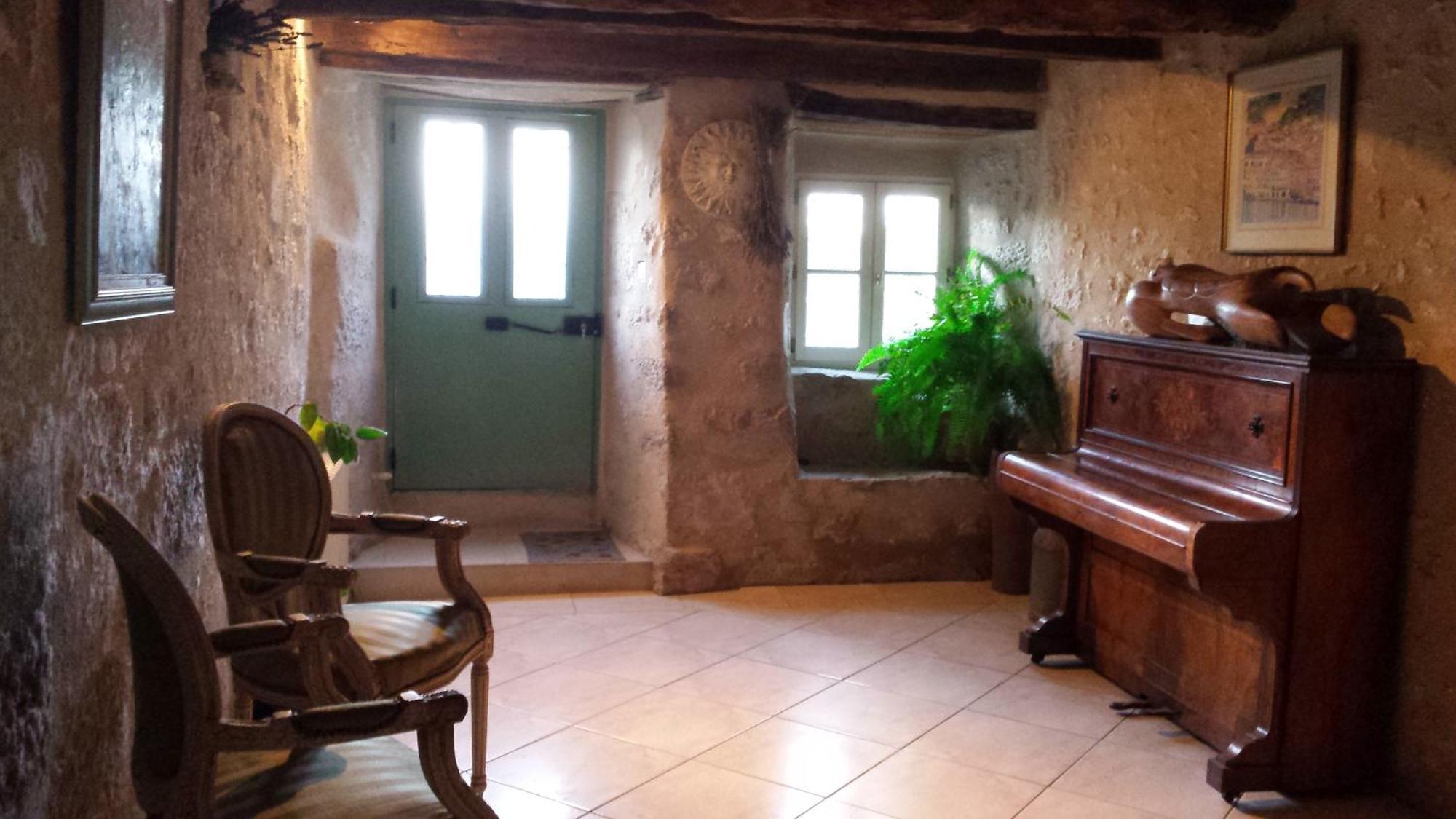 La Maison De Chloe Senouillac Zewnętrze zdjęcie